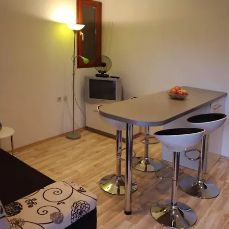 Brane - Free Parking Apartment *