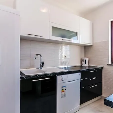 Brane - Free Parking Apartment
