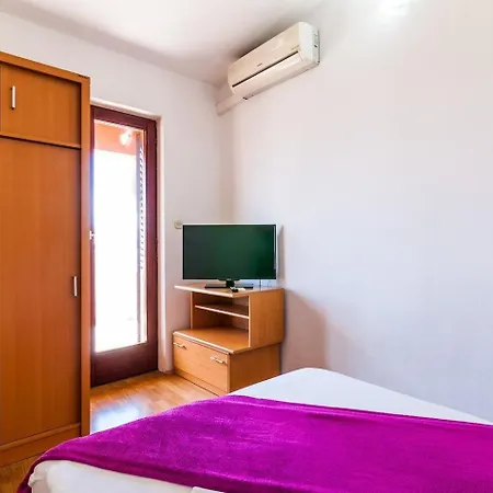 Brane Apartman *