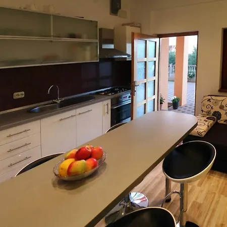 Brane - Free Parking Apartment *