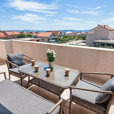 Brane - Free Parking Apartment *