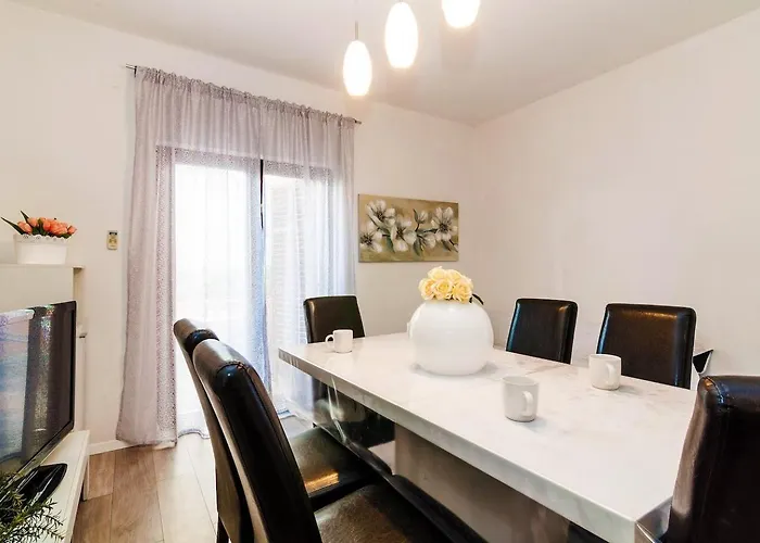 アパート Brane *